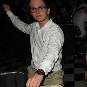 Meet your Posher, Austin